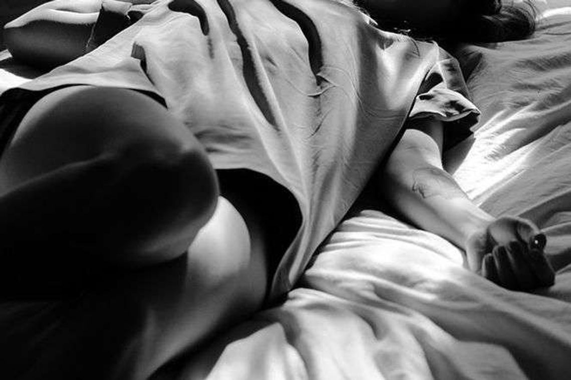 Nie pozwalał zasnąć byłej żonie. Kobieta nie wytrzymała