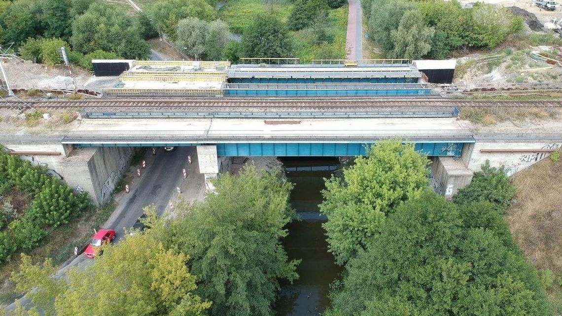 Nie przejedziesz pod mostem obok ul. Janowskiej w Lublinie