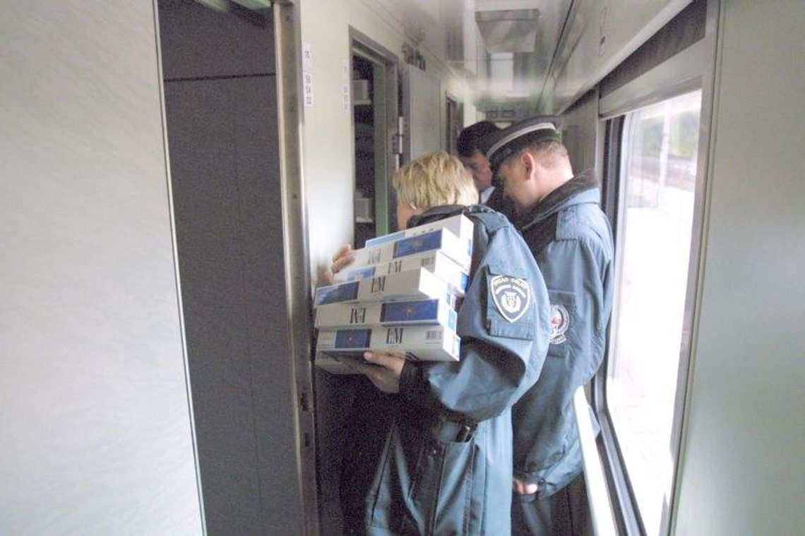 Nie przyjmują mandatów, wolą je odpracować. Robi tak już kilkaset osób