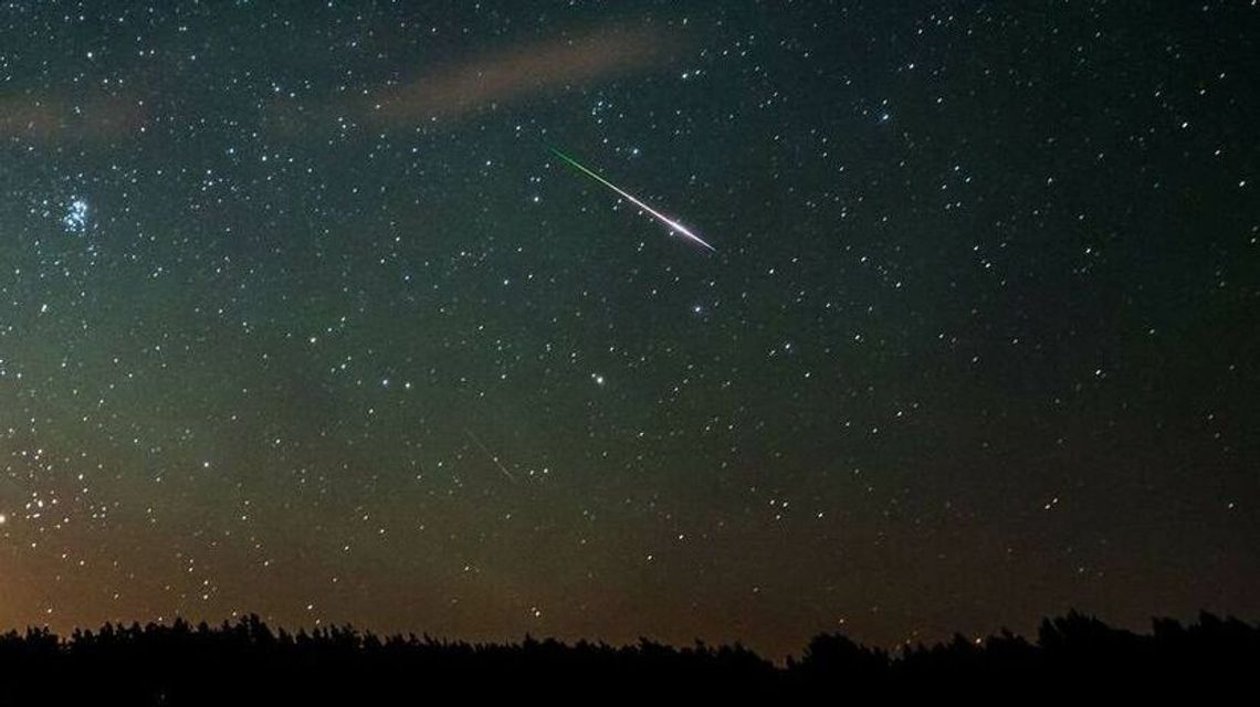 Nie śpij, tylko patrz w niebo, a nie pożałujesz. W sobotę zobaczysz Perseidy Nie śpij, tylko patrz w niebo, a nie pożałujesz. W sobotę zobaczysz Perseidy