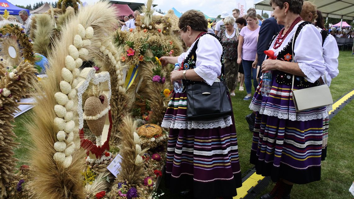 Nie tylko na ludowo. Na dożynkach także Skolim, Meffis i Energy Girls