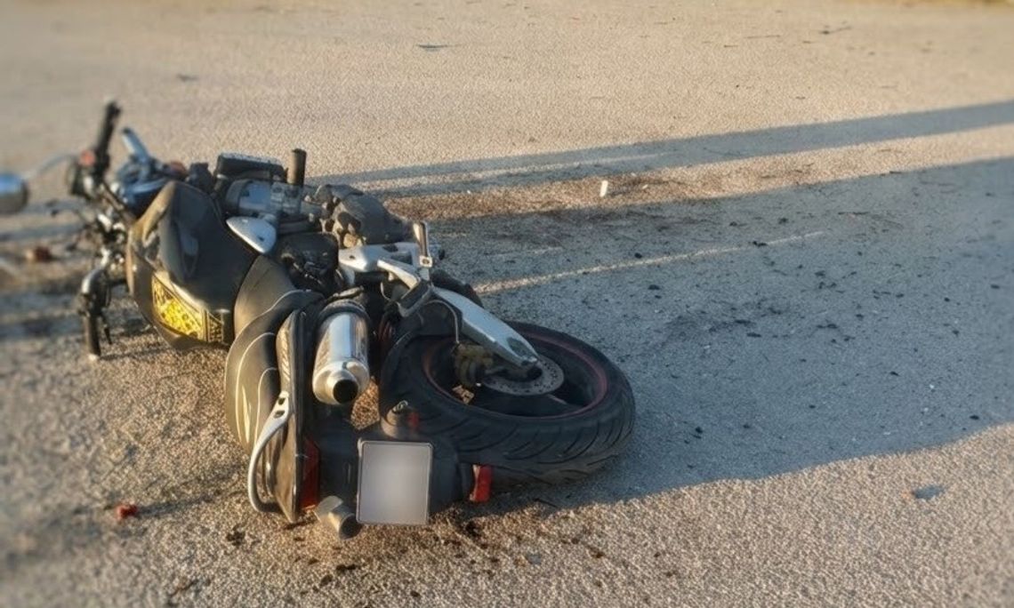 Nie ustąpił pierwszeństwa. Motocyklista ciężko ranny po zderzeniu z Fordem