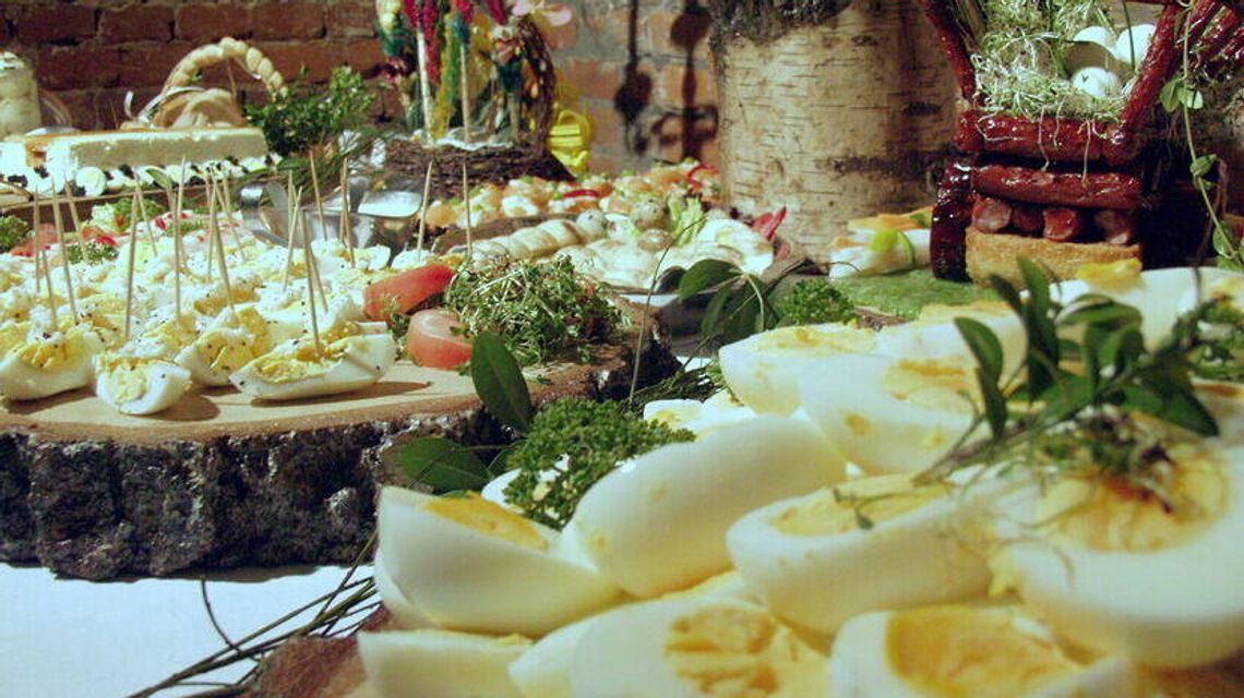 Nie wyrzucaj jedzenia po świętach. Lista jadłodzielni 