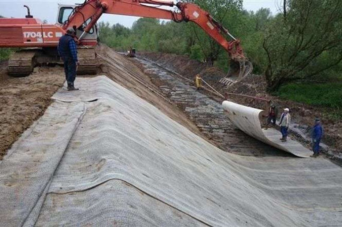 Nie wystarczy na remont wszystkich wałów wiślanych. Marszałek: Chcieliśmy 54 mln zł. Dostaliśmy 7