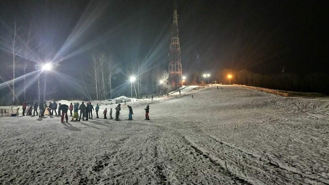 Nie zdążą przed zimą? Problem z zakupem armatki śnieżnej na stok w Kumowej Dolinie