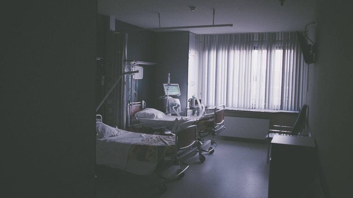 Nie zlecili badań, nie dali antybiotyku. Pacjent zmarł, lekarze usłyszeli wyroki Nie zlecili badań, nie dali antybiotyku. Pacjent zmarł, lekarze usłyszeli wyroki