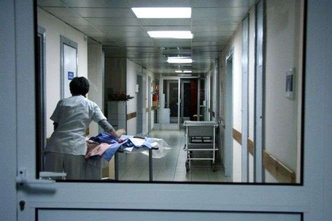 "Nie zmuszamy pacjentów do ciężkich prac". Szpital nie zgadza się z zarzutami i nie chce płacić kary "Nie zmuszamy pacjentów do ciężkich prac". Szpital nie zgadza się z zarzutami i nie chce płacić kary