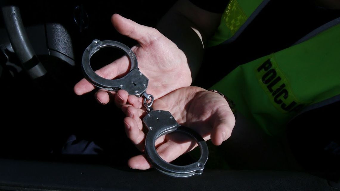 Nie żyje 20-letnia kobieta. Została śmiertelnie raniona nożem w klatkę piersiową