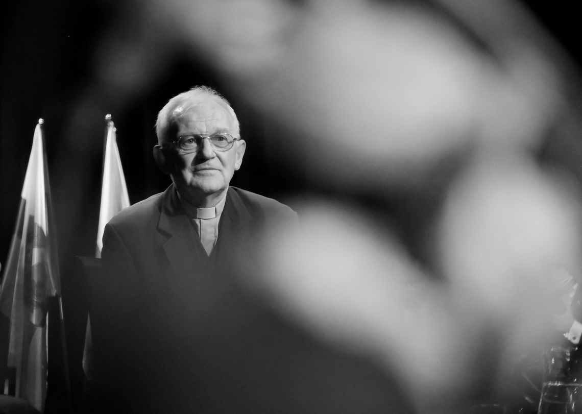 Nie żyje ks. prof. Andrzej Szostek. Były rektor KUL i Honorowy Obywatel Lublina miał 80 lat Nie żyje ks. prof. Andrzej Szostek. Były rektor KUL i Honorowy Obywatel Lublina miał 80 lat