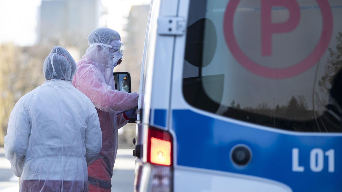 Nie żyje pacjent ze szpitala w Biłgoraju zakażony koronawirusem. Trzy nowe osoby zakażone w woj. lubelskim Nie żyje pacjent ze szpitala w Biłgoraju zakażony koronawirusem. Trzy nowe osoby zakażone w woj. lubelskim