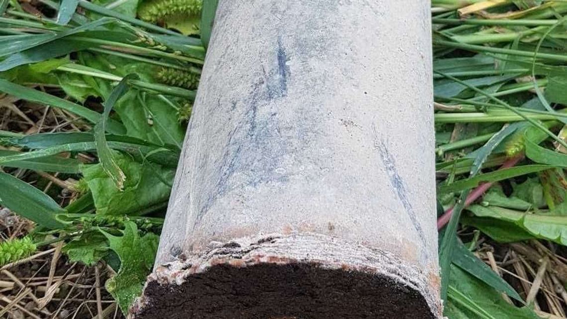 Niebezpieczne znalezisko w byłej suszarni tytoniu. Potrzebni byli saperzy