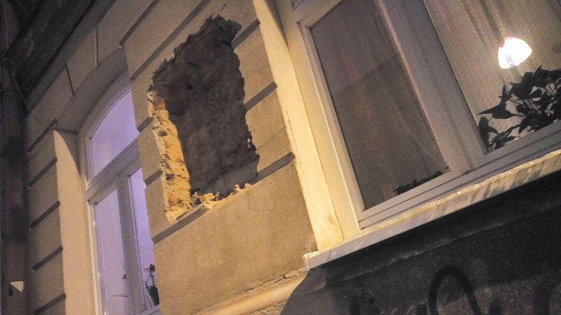 "Niechlubne pamiątki po niewoli komunistycznej". Radny PiS chce usunięcia tablic i pomników