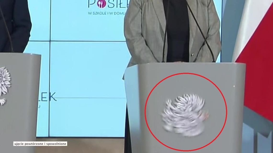 Niecodzienna sytuacja na konferencji prasowej z udziałem minister edukacji [wideo]