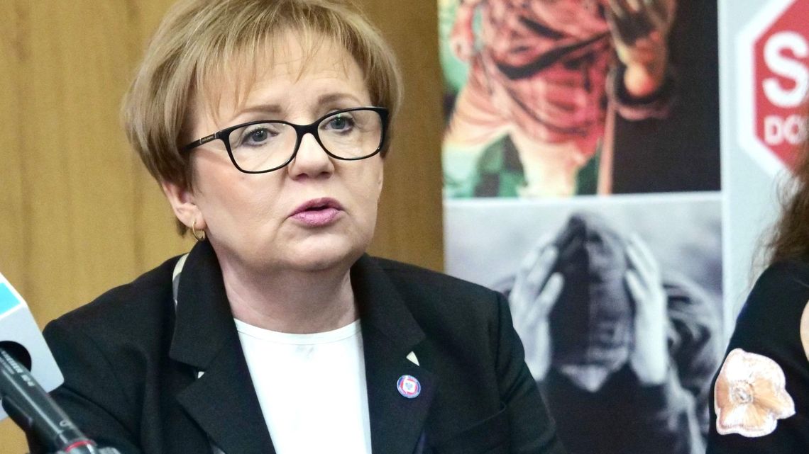 Nieczyste gry w lubelskim sanepidzie. Pracownicy zarzucają szefowej mobbing i zastraszanie Nieczyste gry w lubelskim sanepidzie. Pracownicy zarzucają szefowej mobbing i zastraszanie