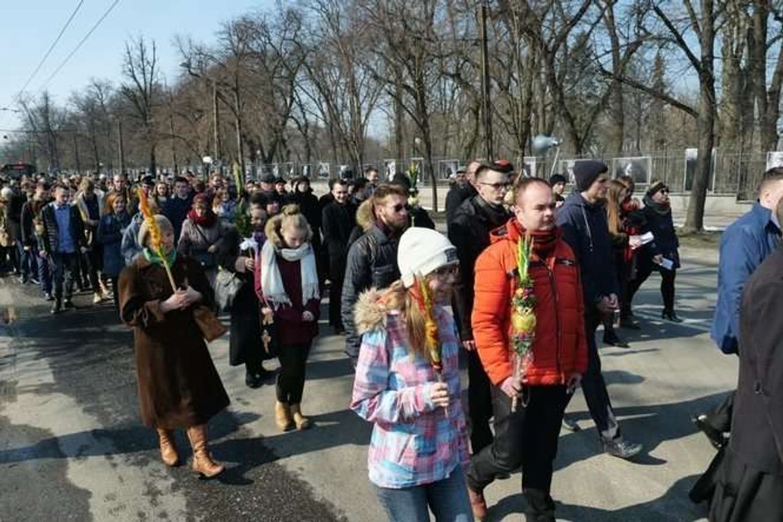 Niedziela Palmowa w Lublinie. Rozpoczyna się Wielki Tydzień [zdjęcia]
