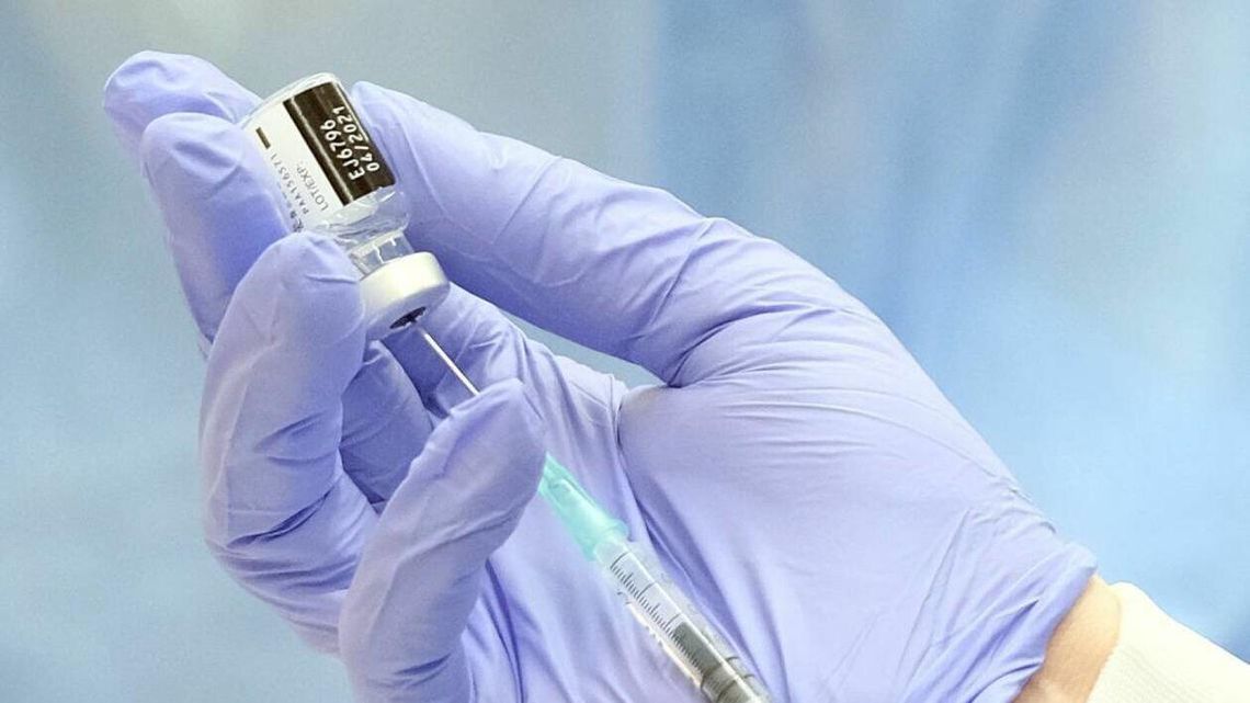 Niedzielski: od tempa szczepień i naszej ostrożności zależy to, co będzie się działo dalej Niedzielski: od tempa szczepień i naszej ostrożności zależy to, co będzie się działo dalej