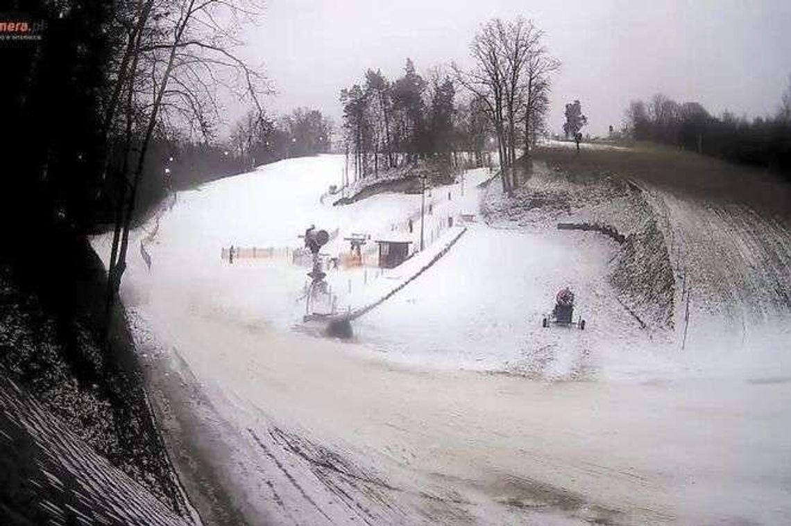 Niektóre wyciągi w Lubelskiem już czynne. Gdzie można już pojeździć na nartach?