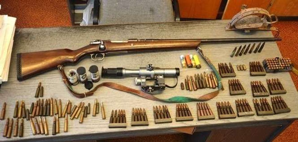 Nielegalna broń i amunicja w mieszkaniu