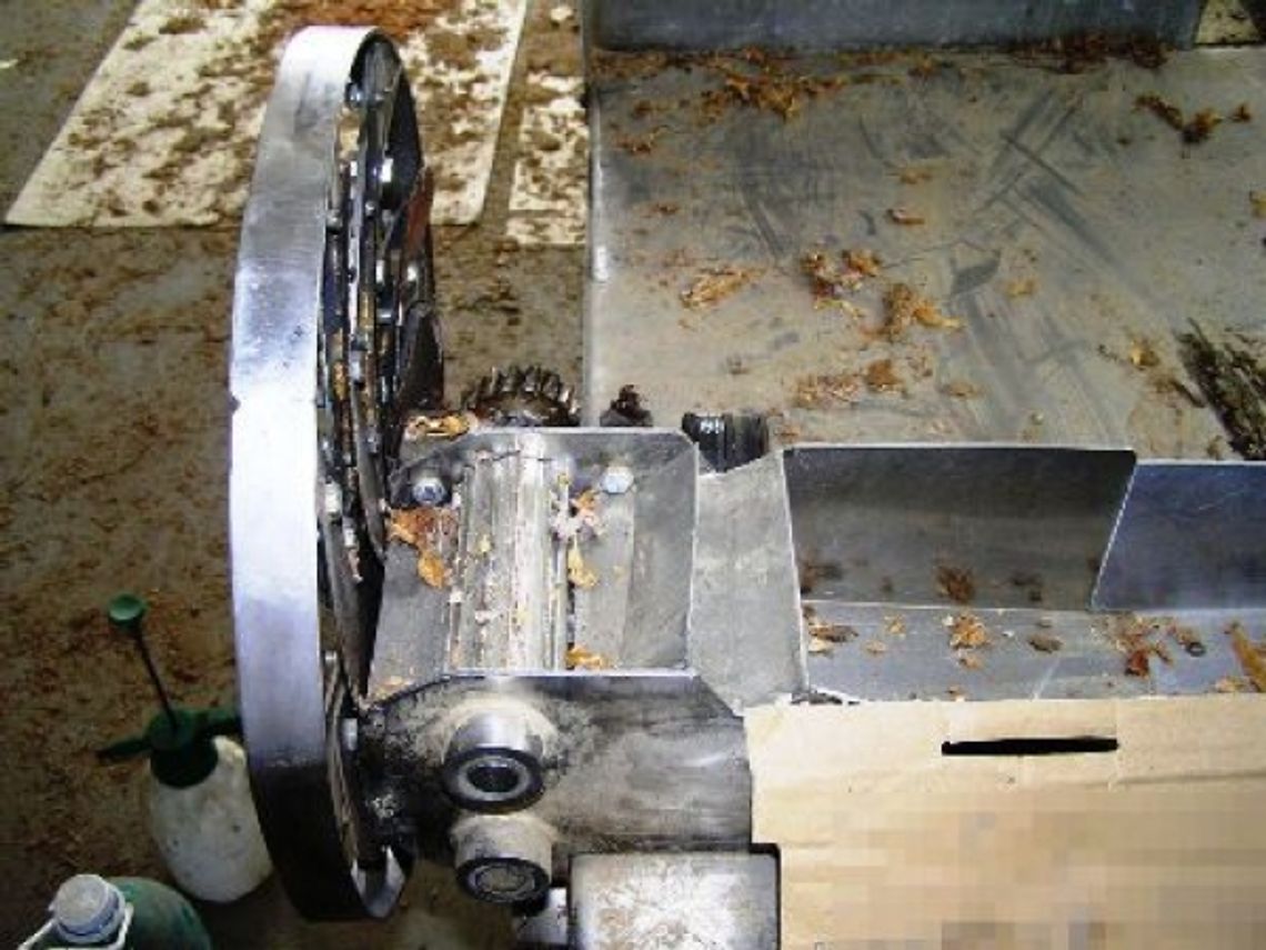 Nielegalna wytwórnia papierosów zlikwidowana. Tytoń za pół miliona