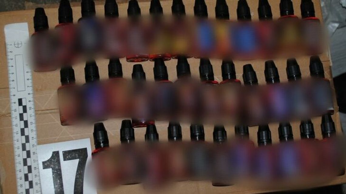 Nielegalnie produkował i sprzedawał płyny do e-papierosów. Zapłaci karę lub trafi za kratki