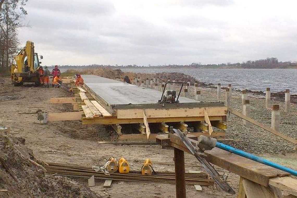 Nielisz. Kończą się prace przy zalewie. Popływamy już w wakacje Nielisz. Kończą się prace przy zalewie. Popływamy już w wakacje