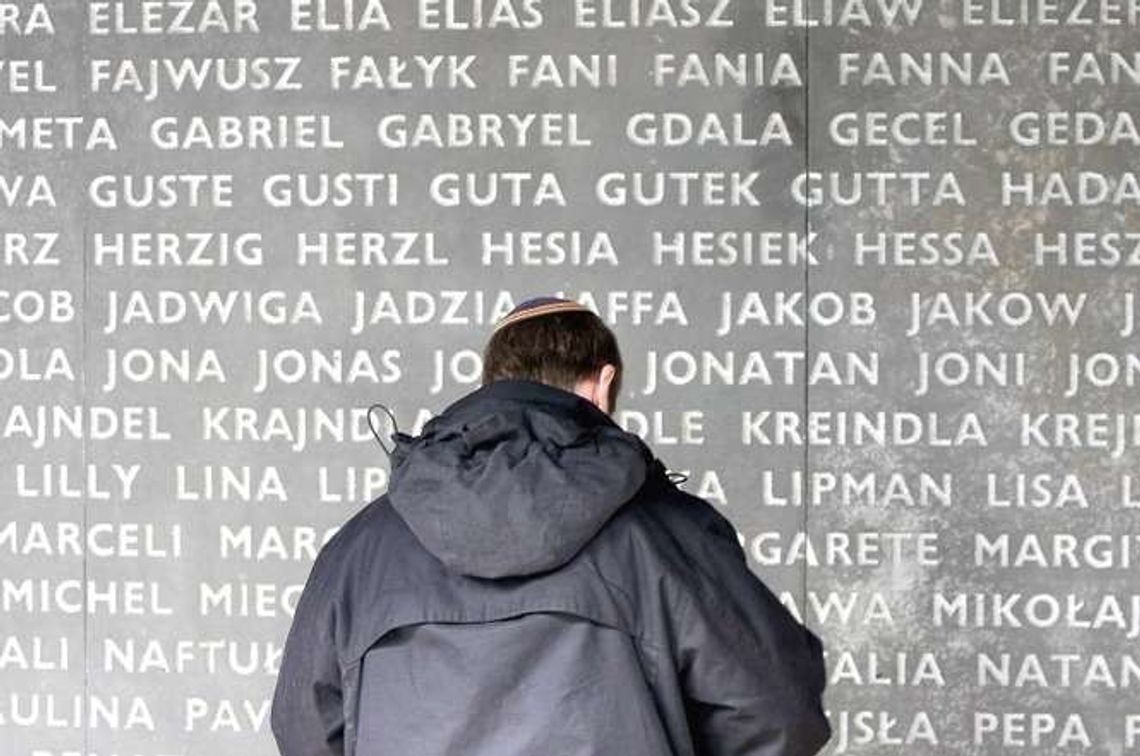 Niemcy chcieli kupić budynek komendantury byłego obozu zagłady w Bełżcu. PKP odwołało przetarg