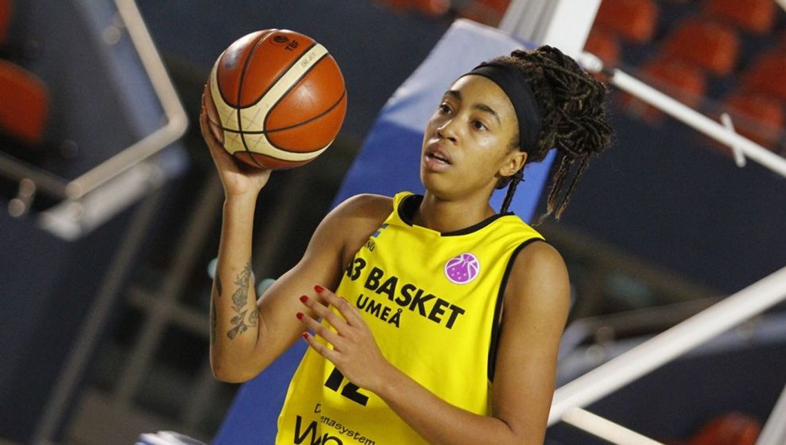 Niemka Ama Degbeon ostatnią zagraniczną koszykarką w Pszczółce Polski Cukier