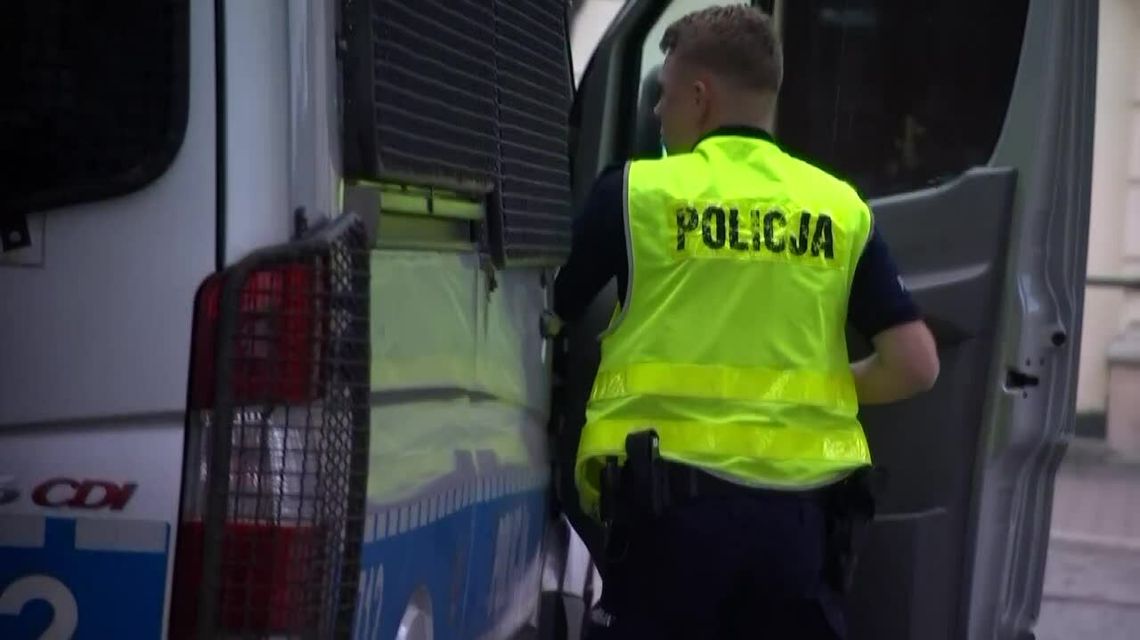 Niemowlę nie żyje, dwaj chłopcy w szpitalu. Policja o szczegółach zatrzymania matki Niemowlę nie żyje, dwaj chłopcy w szpitalu. Policja o szczegółach zatrzymania matki
