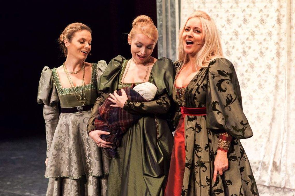 Niepoważny Machiavelli