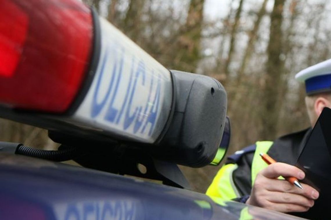 Niesiołowice: po pijanemu wjechał w samochód Niesiołowice: po pijanemu wjechał w samochód