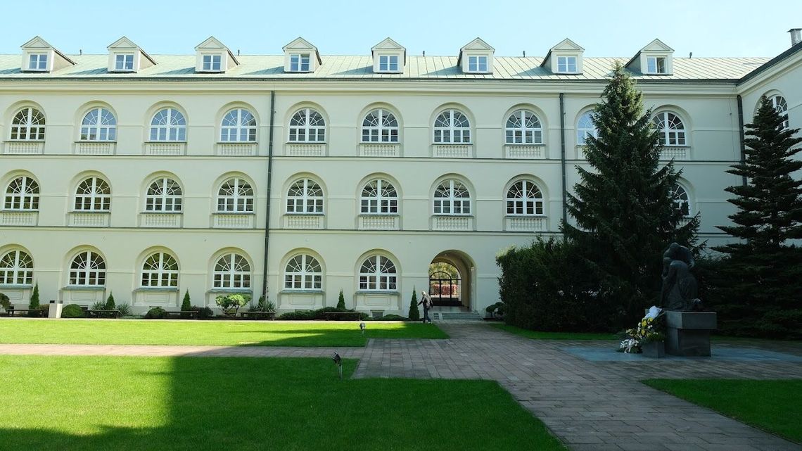 Niespodziewana decyzja rektora KUL. Pięć dni przed zakończeniem naboru na kierunek