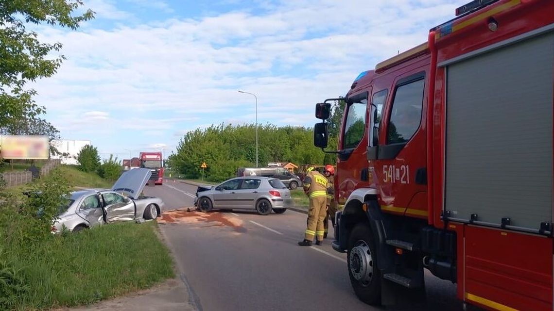 Nieuwaga przyczyną kolizji. Policja apeluje o rozwagę Nieuwaga przyczyną kolizji. Policja apeluje o rozwagę