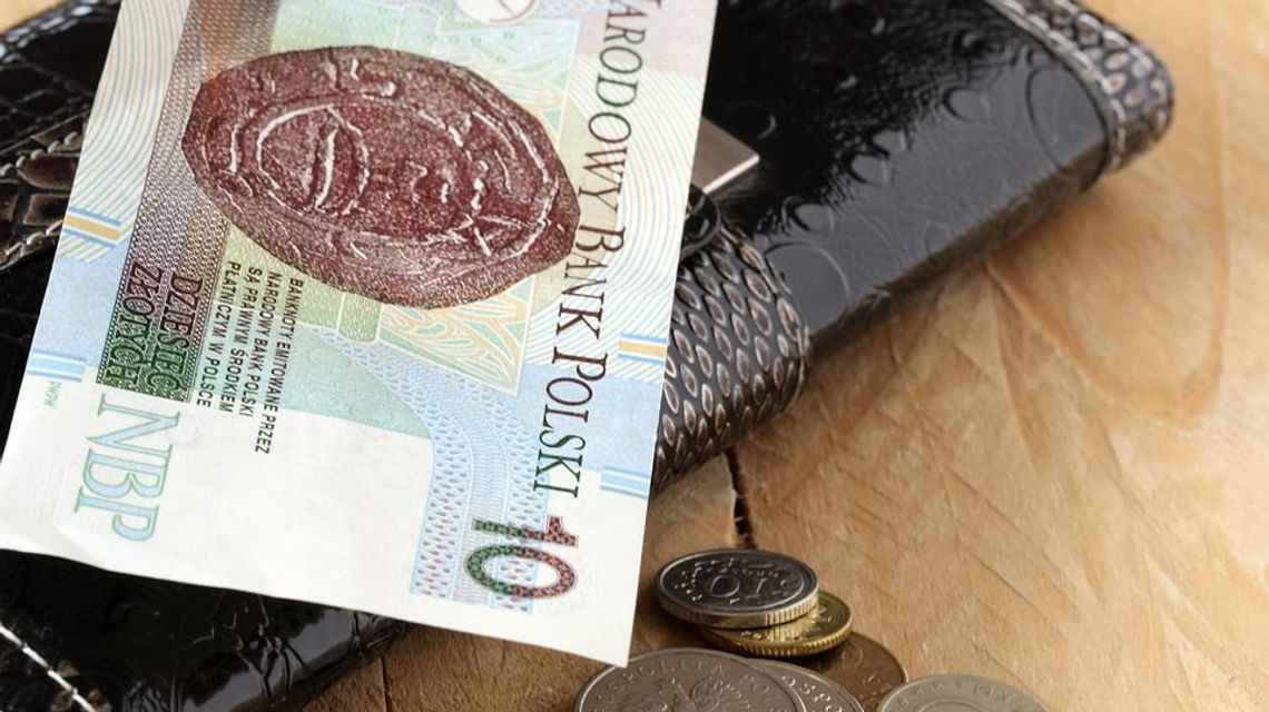 Nieznajoma "pobłogosławiła" jej pieniądze. Chwilę później wszystko stało się jasne Nieznajoma "pobłogosławiła" jej pieniądze. Chwilę później wszystko stało się jasne