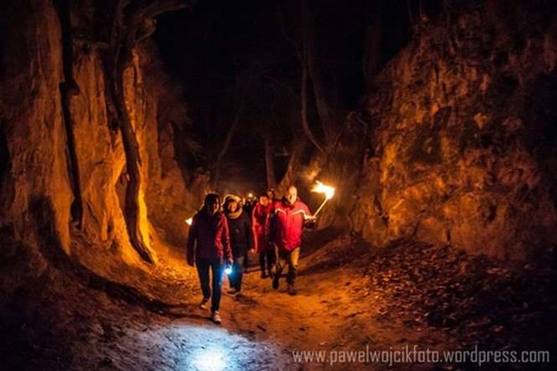 Niezwykła nocna wycieczka po Kazimierzu Dolnym