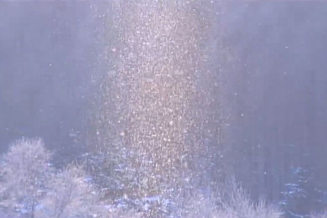 Niezwykły diamentowy pył w powietrzu (wideo) Niezwykły diamentowy pył w powietrzu (wideo)