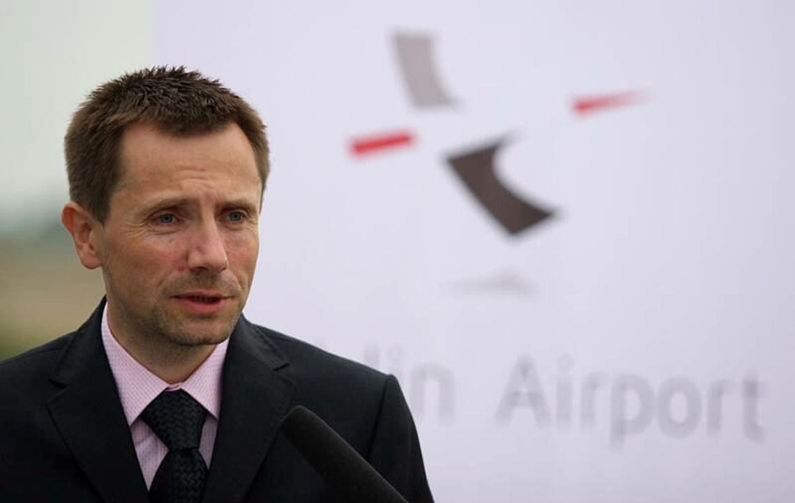 NIK: Niesłuszne nagrody dla prezesów lotniska NIK: Niesłuszne nagrody dla prezesów lotniska