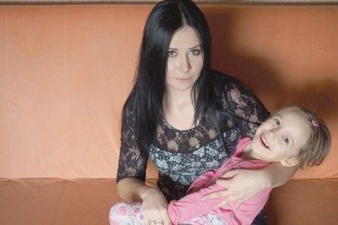 Nikola ma szansę na normalne życie. Możemy jej pomóc. Brakuje 15 tys. zł