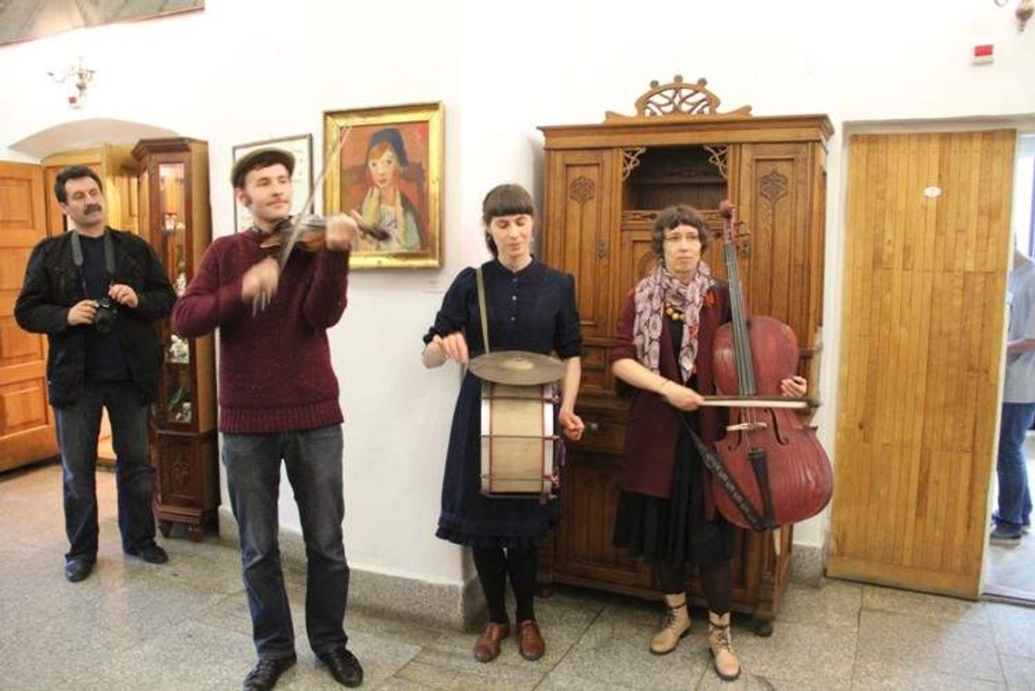 Noc Muzeów na ludowo Białej Podlaskiej (zdjęcia)