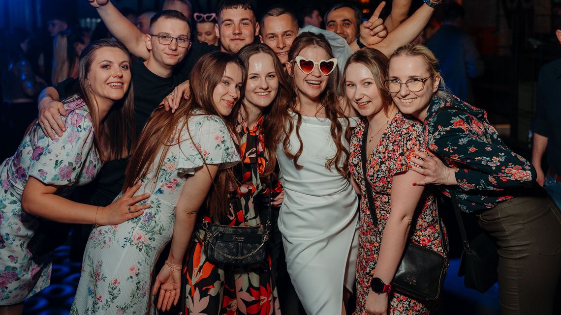 Noc pełna emocji. Zobacz, co działo się w klubie Rzut Beretem Noc pełna emocji. Zobacz, co działo się w klubie Rzut Beretem