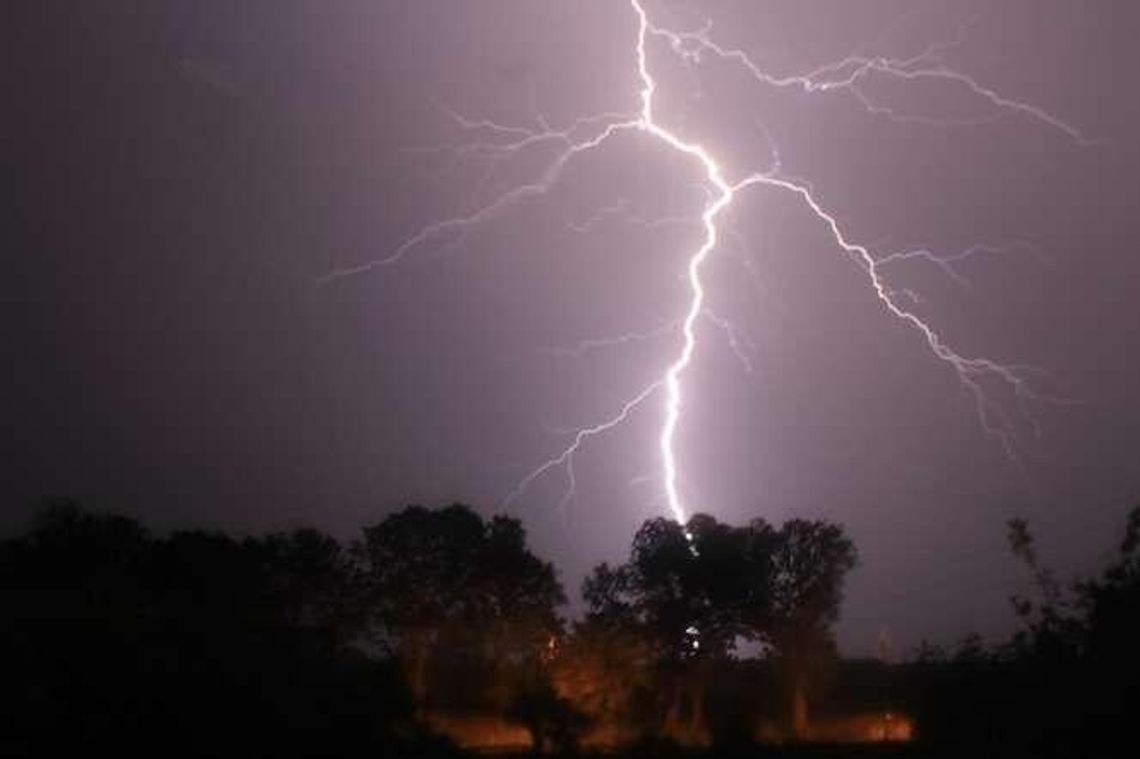 Nocne burze z gradem w woj. lubelskim