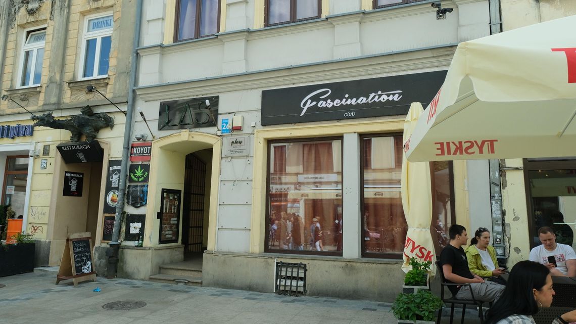 Nocne wejście do klubu go-go w Lublinie. Co się działo za czerwonymi kotarami? Nocne wejście do klubu go-go w Lublinie. Co się działo za czerwonymi kotarami?