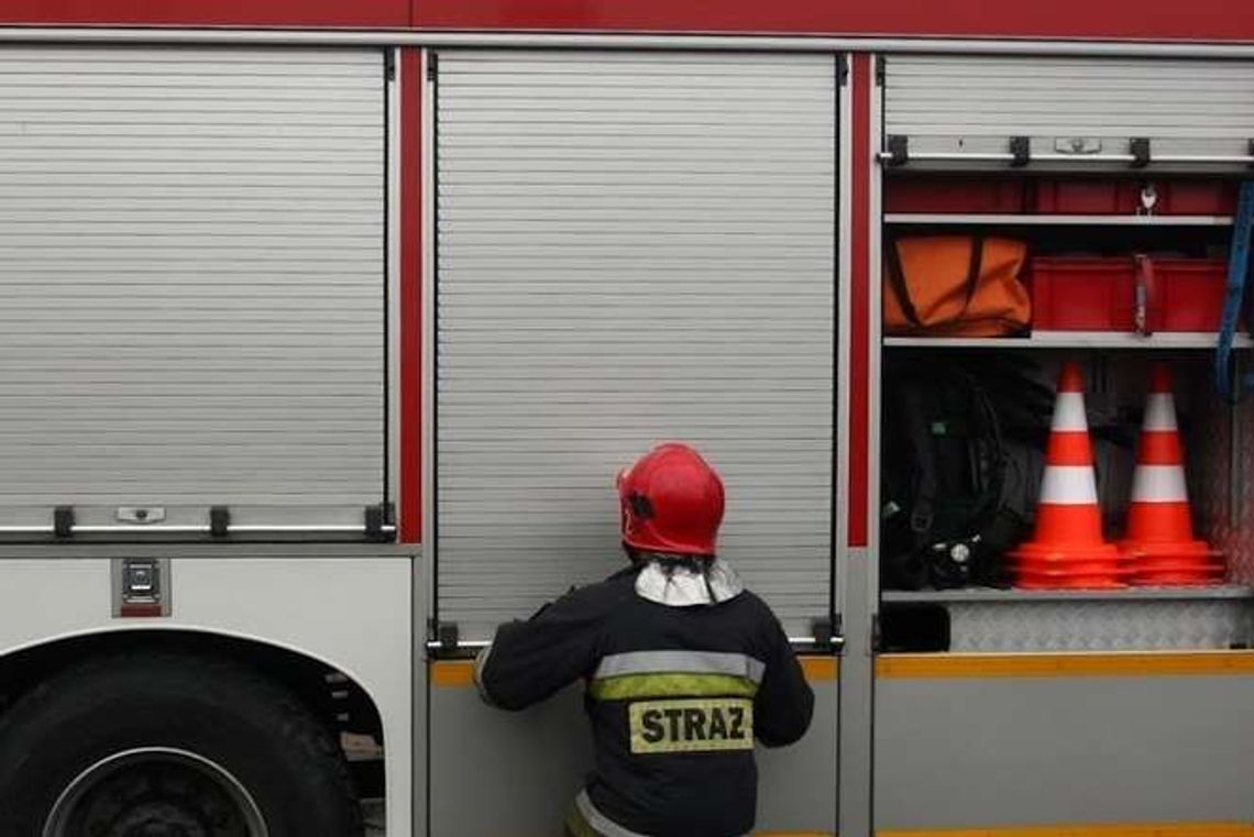 Nocny pożar domu. Strażacy znaleźli ciało mężczyzny