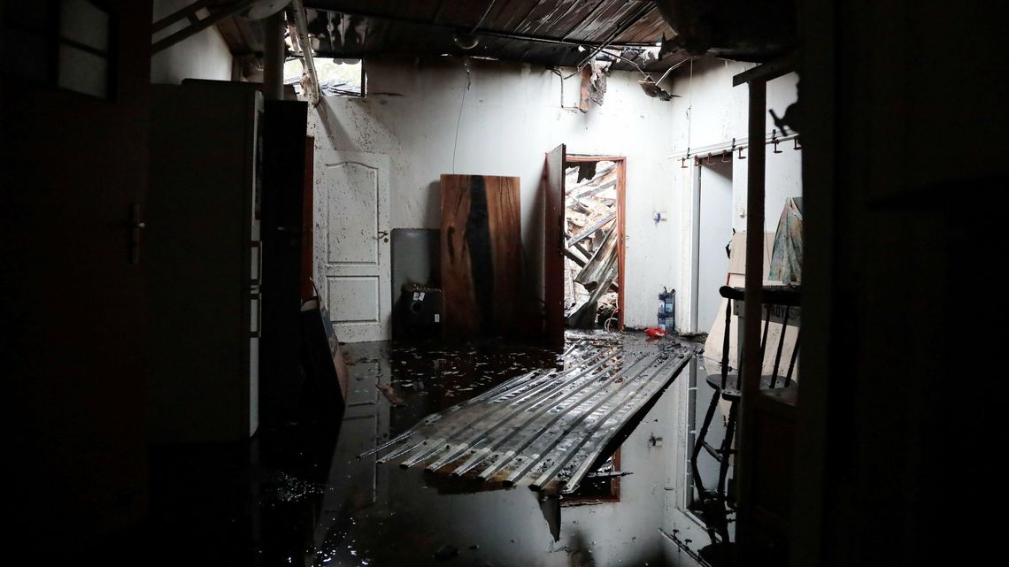 Nocny pożar hali niedaleko Lublina. 600 tys. zł strat. Zdjęcia z akcji Nocny pożar hali niedaleko Lublina. 600 tys. zł strat. Zdjęcia z akcji