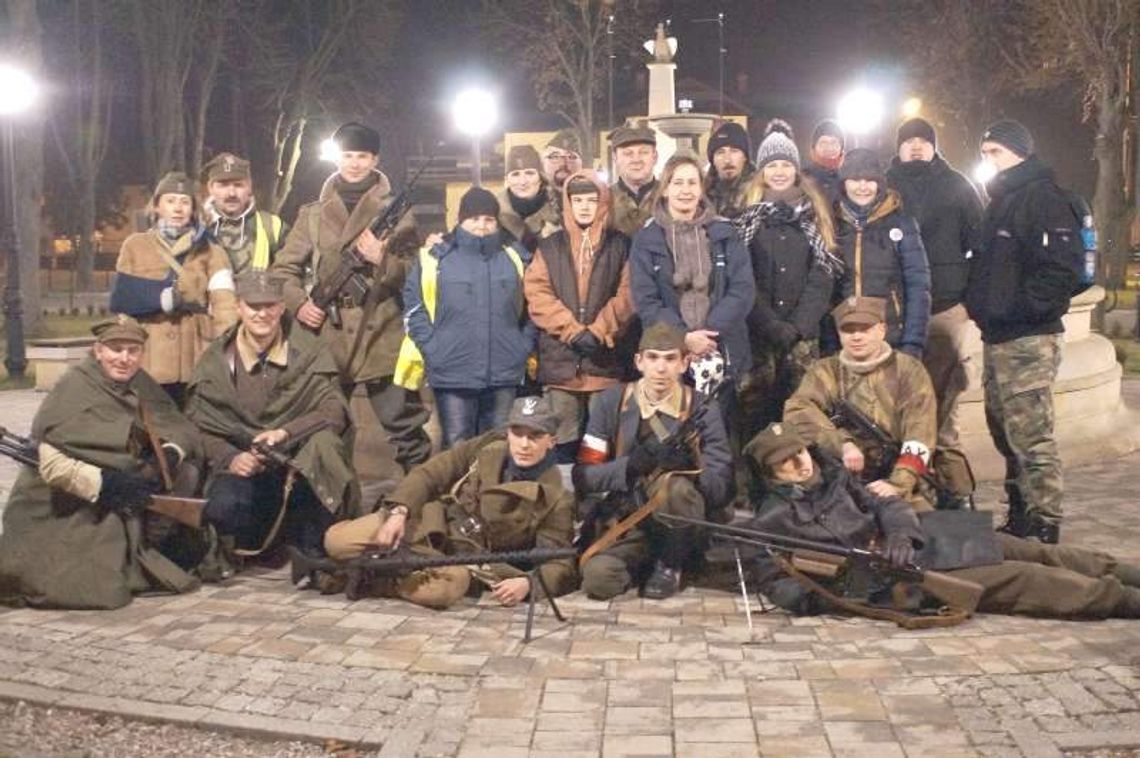 Nocny Rajd Śladami Żołnierzy Niezłomnych Nocny Rajd Śladami Żołnierzy Niezłomnych