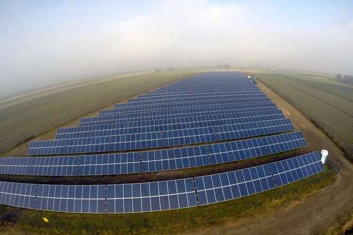 Nowa farma fotowoltaiczna w Lubelskiem już działa. 4 tys. paneli