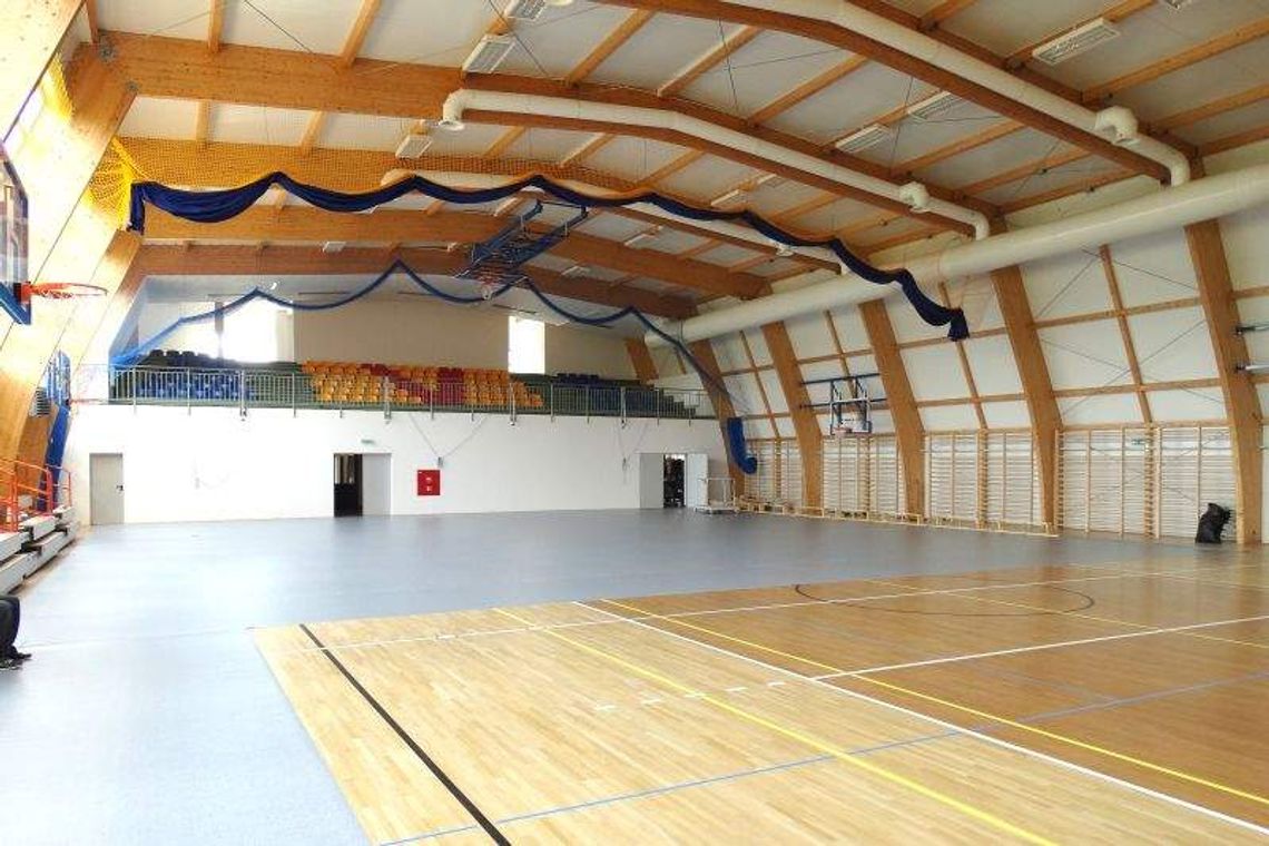 Nowa hala sportowo-widowiskowa w Woli Uhruskiej