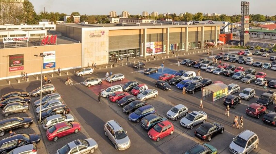 Nowa marka w centrum handlowym. Szykują "powitalne rabaty"