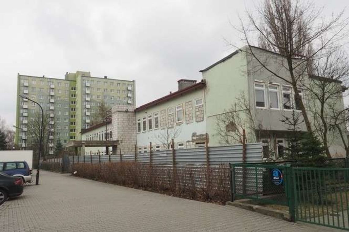 Nowa szkoła na Czechowie. Wznowią roboty przy przebudowie budynku