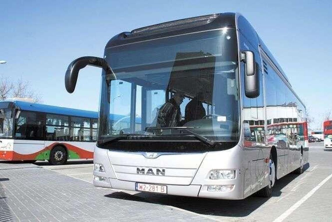 Nowe autobusy dla Puław dostarczy MAN. Umowa podpisana