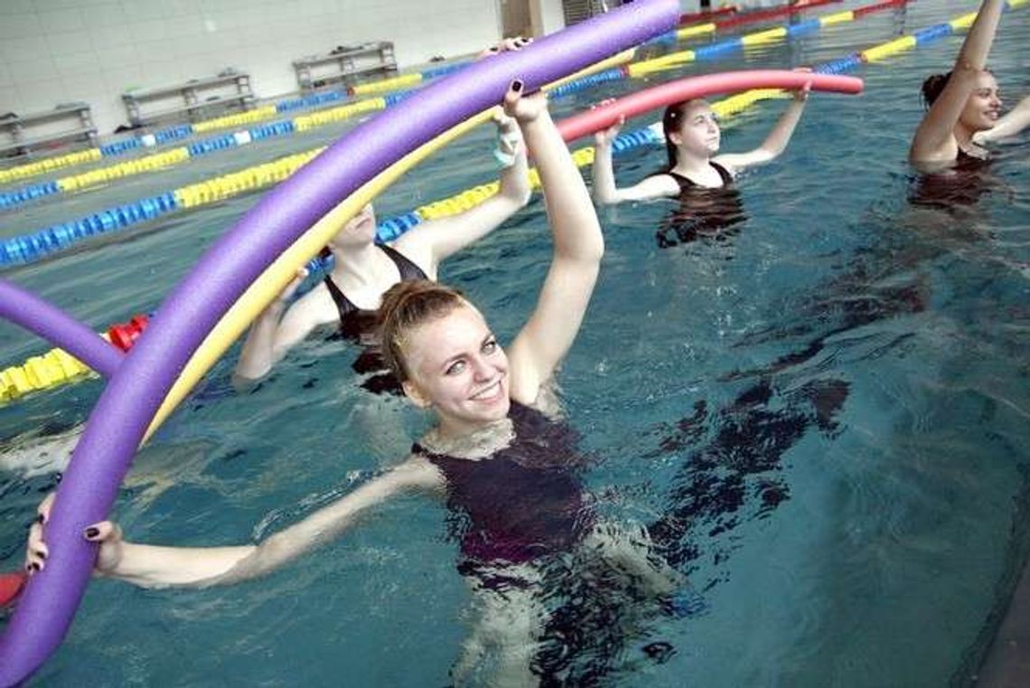 Nowe boiska przy SP 2. Basen w Gimnazjum nr 5 po remoncie (zdjęcia)